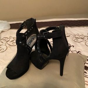 Guess high heels